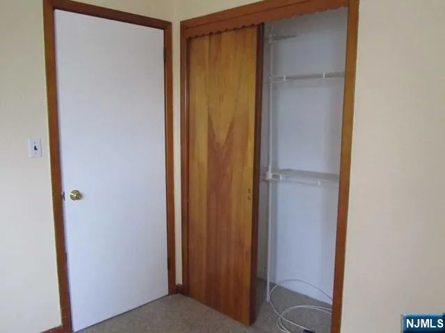 $2,000 | 494 Hobson Avenue, Saddle Brook, NJ 07663