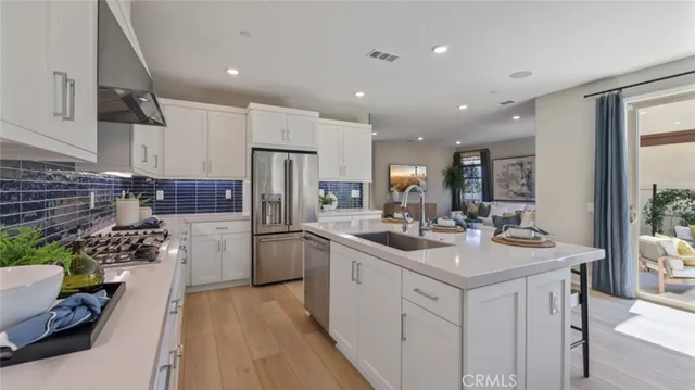 $1,019,990 | 725 Guy Turner Drive, Camarillo, CA 93010