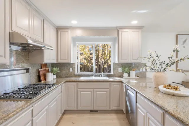 $4,698,000 | 777 Moreno Avenue, Palo Alto, CA 94303