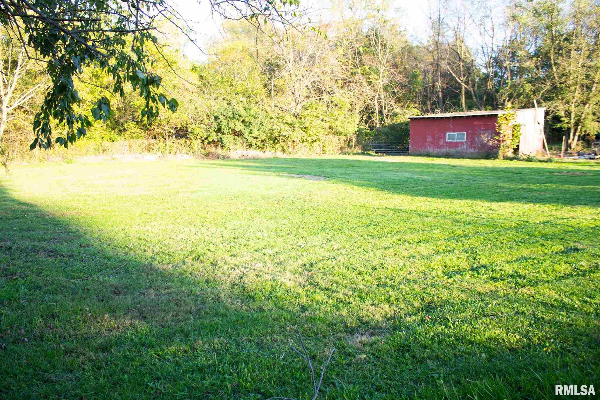 18130 River Road Danvers, IL 61732 - Photo 8 of 50