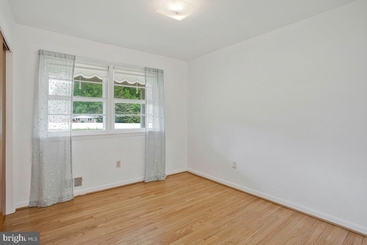 10700 Ward Road Dunkirk, MD 20754 - Photo 15 of 38
