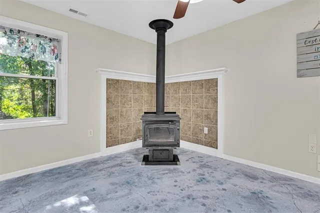 $599,900 | 6301 Southwest Ana Drive, Kingston, MO 64650