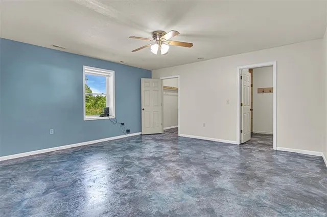 $599,900 | 6301 Southwest Ana Drive, Kingston, MO 64650