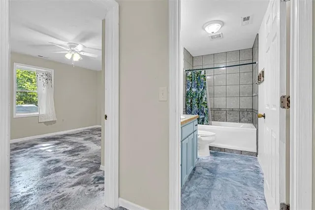 $599,900 | 6301 Southwest Ana Drive, Kingston, MO 64650