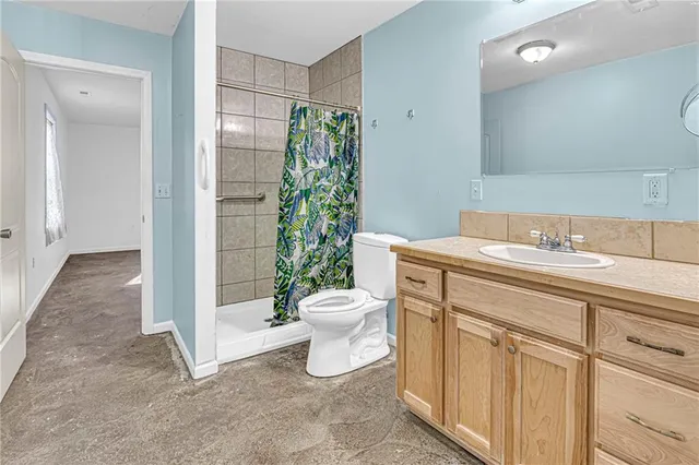 $599,900 | 6301 Southwest Ana Drive, Kingston, MO 64650