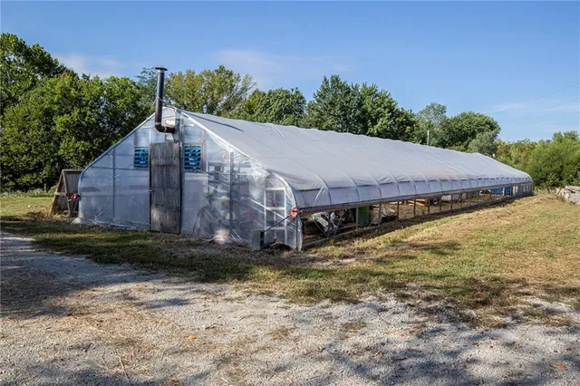 $599,900 | 6301 Southwest Ana Drive, Kingston, MO 64650