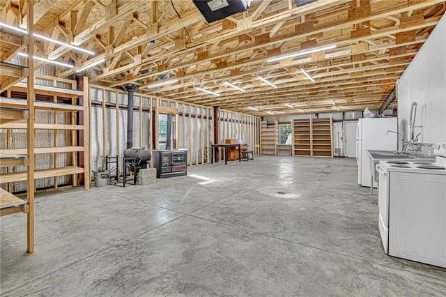 $599,900 | 6301 Southwest Ana Drive, Kingston, MO 64650