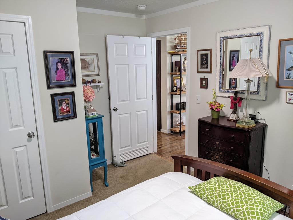 1117 Holloway Cove Road Chappells, SC 29037 - Photo 21 of 34 Gallery Image 21