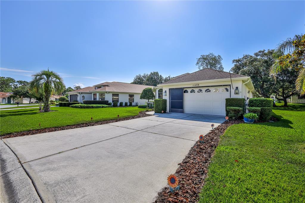 11408 Deercroft Court Spring Hill, FL 34609 - Photo 2 of 57