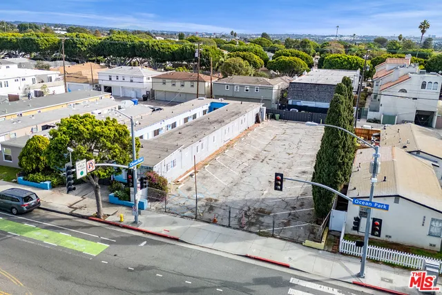 $4,000,000 | 2338 Ocean Park Boulevard, Santa Monica, CA 90405