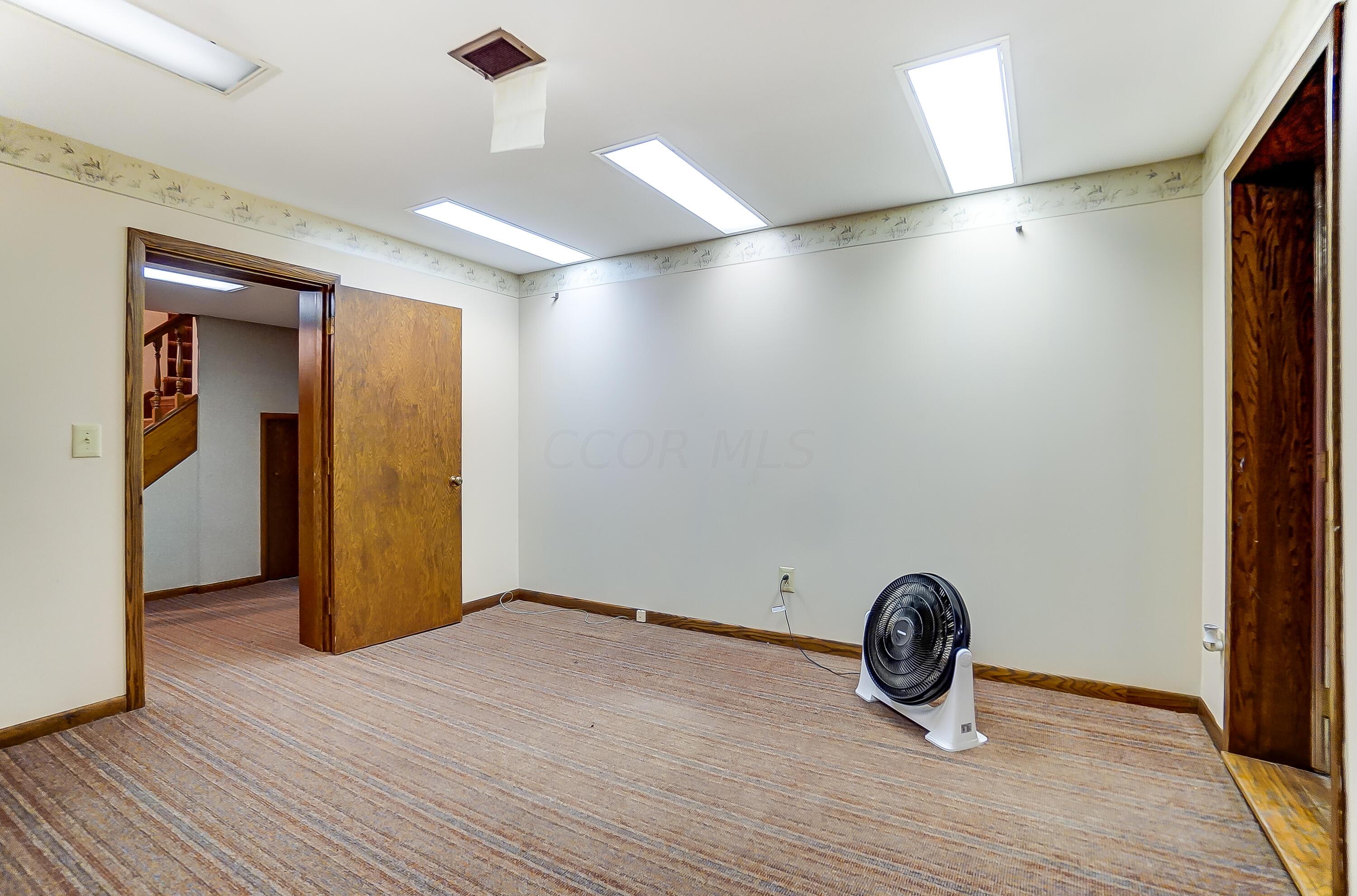 1560 Carriage Road Powell, OH 43065 - Photo 45 of 64 Basement Office