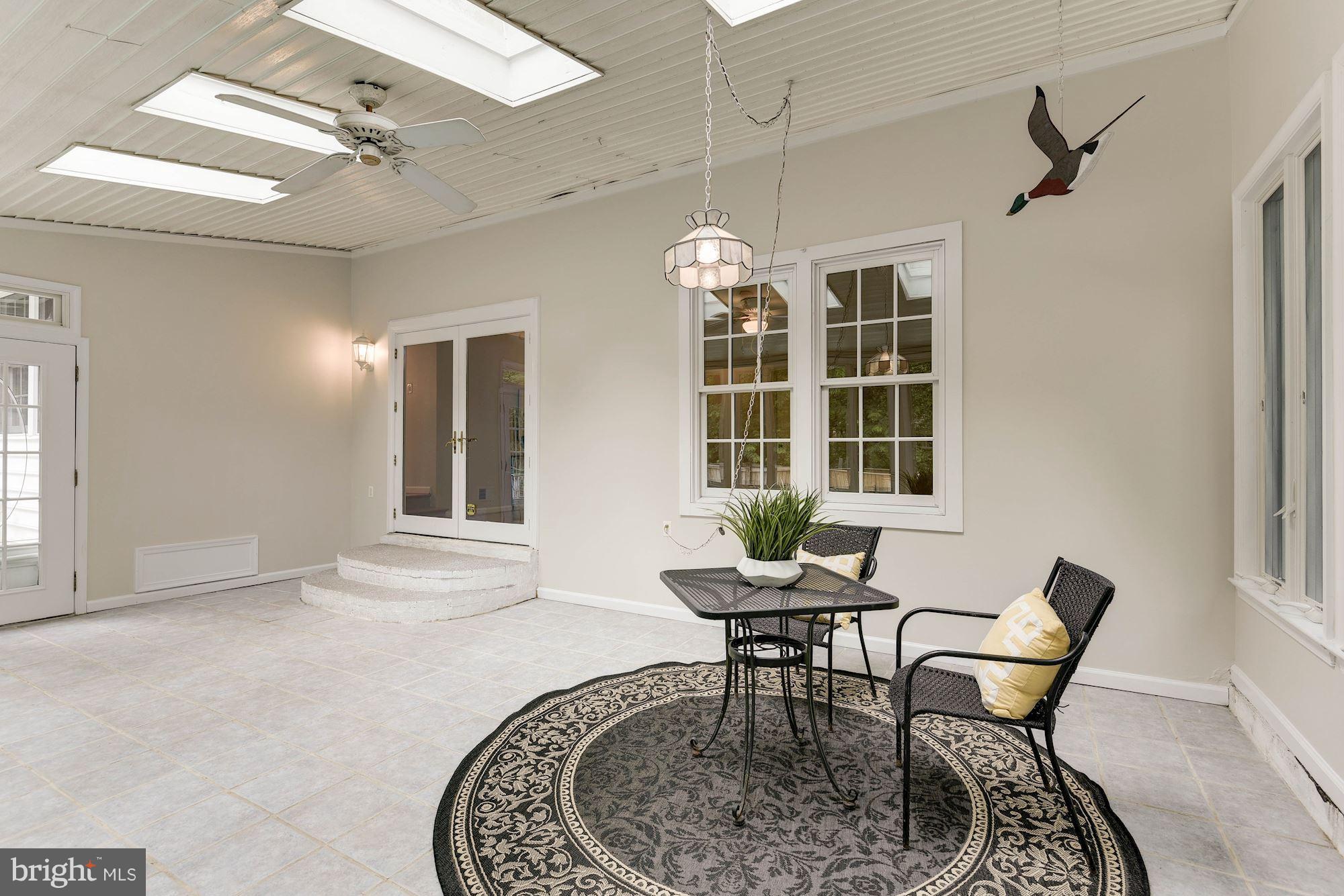 2710 Glencroft Road Vienna, VA 22181 - Photo 16 of 30 Interior (General)