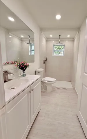 $5,900 | 4431 Northwest 13th Street, Lauderhill, FL 33313