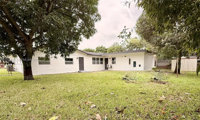 $5,900 | 4431 Northwest 13th Street, Lauderhill, FL 33313