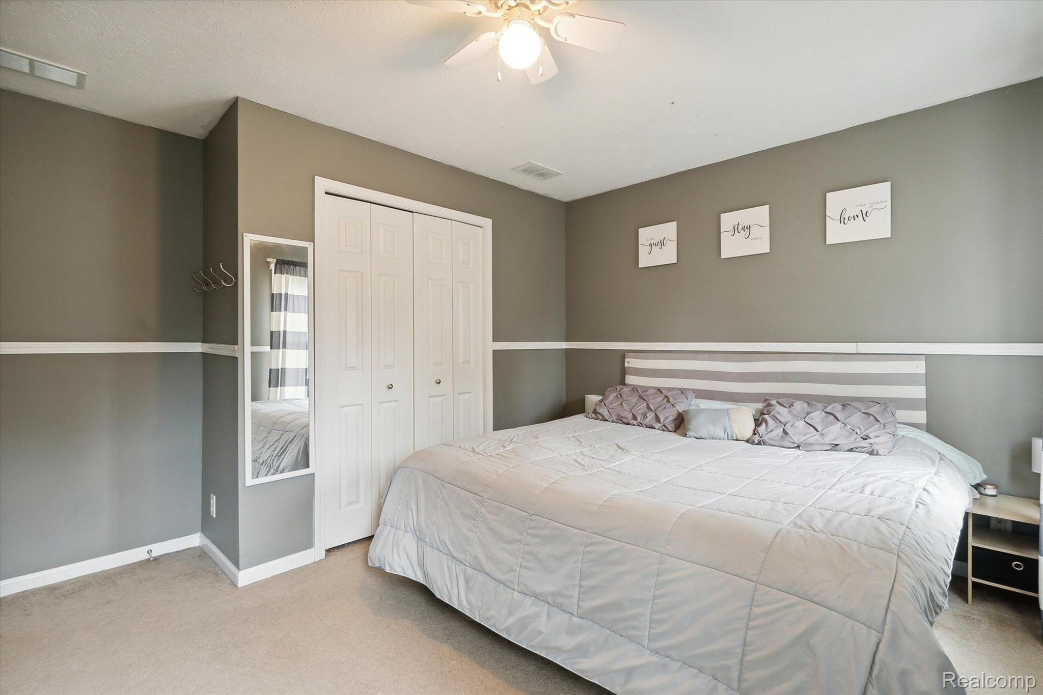 1855 Maxfield Lake Road Hartland, MI 48353 - Photo 15 of 42 Large upper level bedroom