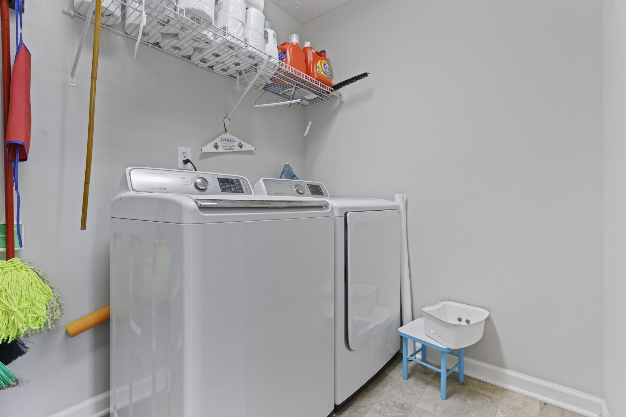 3875 Dusty Sands Road Whitestown, IN 46075 - Photo 34 of 41 Gallery Image 34