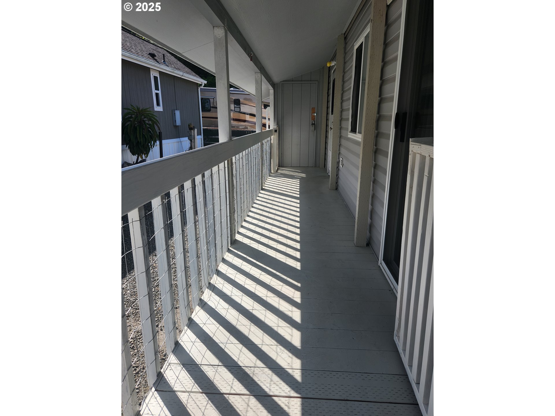 16219 Lower Harbor Road, Unit 22 Brookings, OR 97415 - Photo 19 of 20 Deck