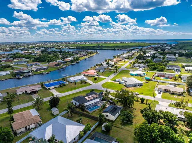 $400,000 | 270 West Tarpon Boulevard Northwest, Port Charlotte, FL 33952