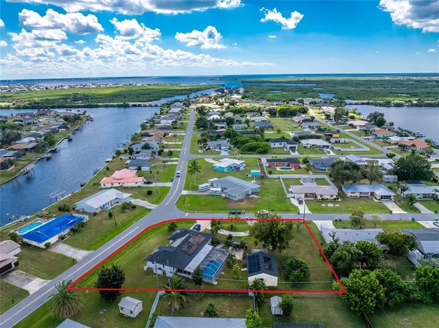 $400,000 | 270 West Tarpon Boulevard Northwest, Port Charlotte, FL 33952