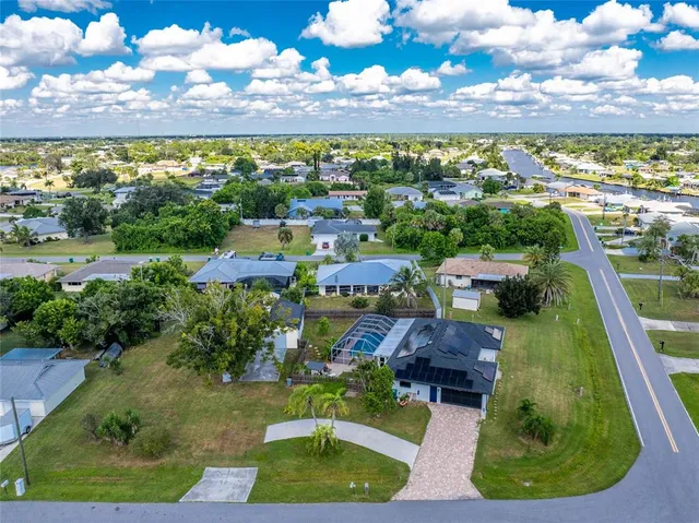 $400,000 | 270 West Tarpon Boulevard Northwest, Port Charlotte, FL 33952