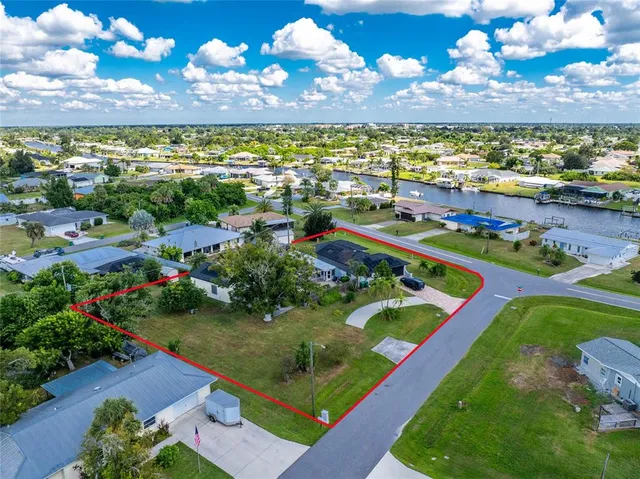 $400,000 | 270 West Tarpon Boulevard Northwest, Port Charlotte, FL 33952