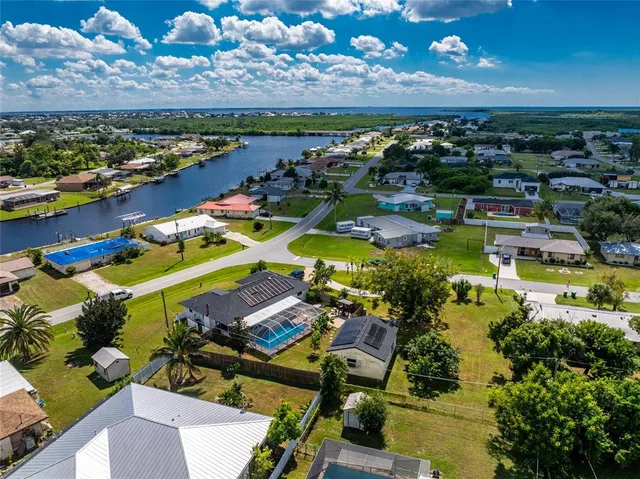 $400,000 | 270 West Tarpon Boulevard Northwest, Port Charlotte, FL 33952