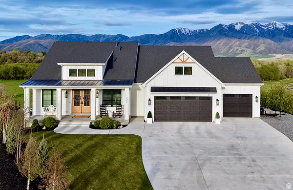 $1,200,000 | 222 South 650 West, Hyrum, UT 84319
