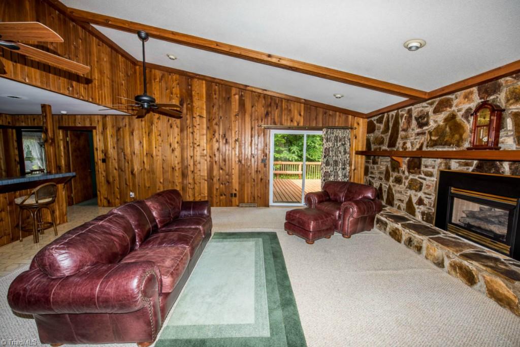 3231 Kinnamon Road Winston-Salem, NC 27104 - Photo 2 of 19 Gallery Image 2