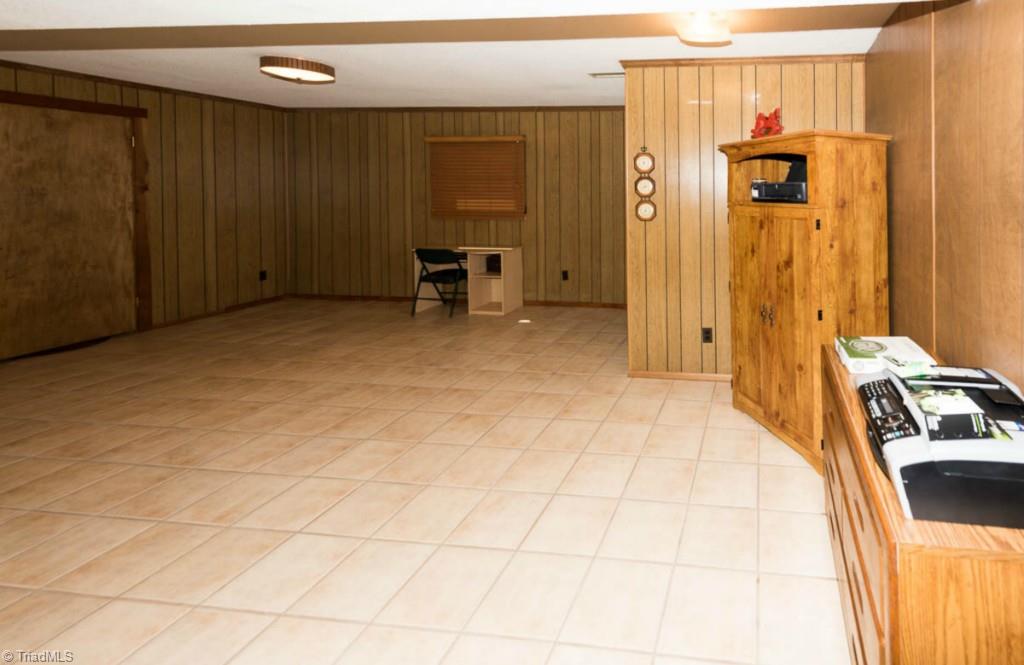3231 Kinnamon Road Winston-Salem, NC 27104 - Photo 16 of 19 Gallery Image 16