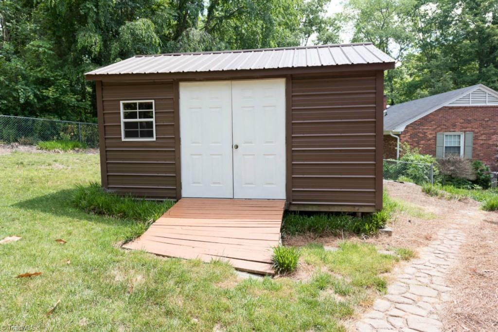 3231 Kinnamon Road Winston-Salem, NC 27104 - Photo 18 of 19 Gallery Image 18