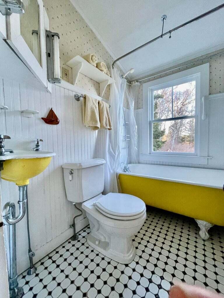 238 Tip Toe Mountain Road Vinalhaven, ME 04863 - Photo 13 of 37 image