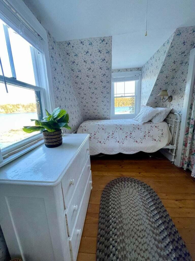 238 Tip Toe Mountain Road Vinalhaven, ME 04863 - Photo 18 of 37 image