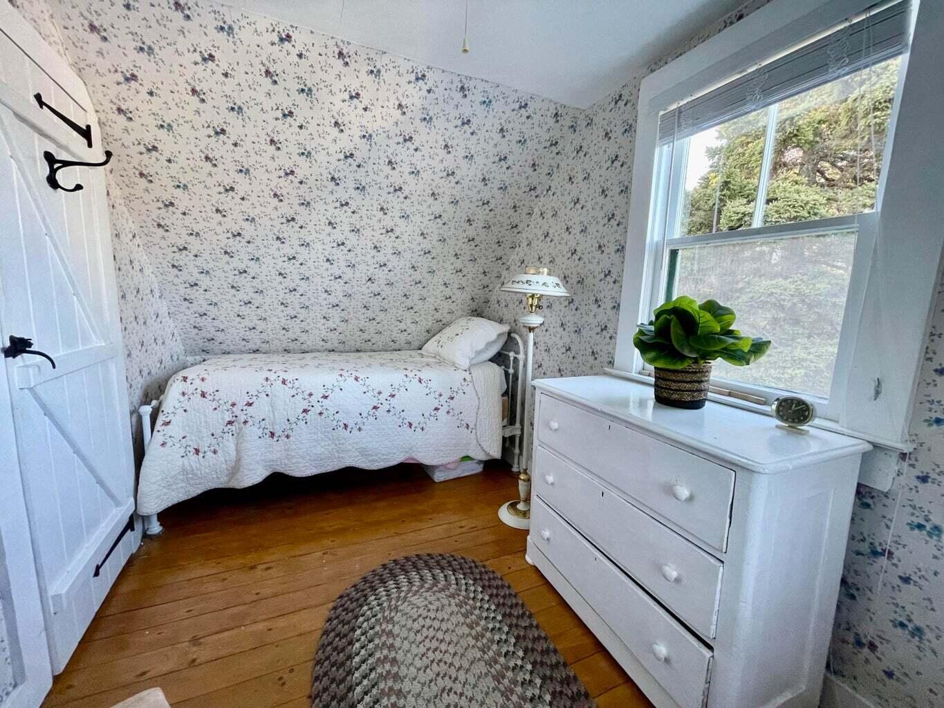 238 Tip Toe Mountain Road Vinalhaven, ME 04863 - Photo 19 of 37 image