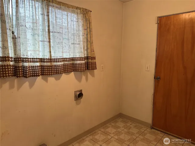 a view of a bathroom