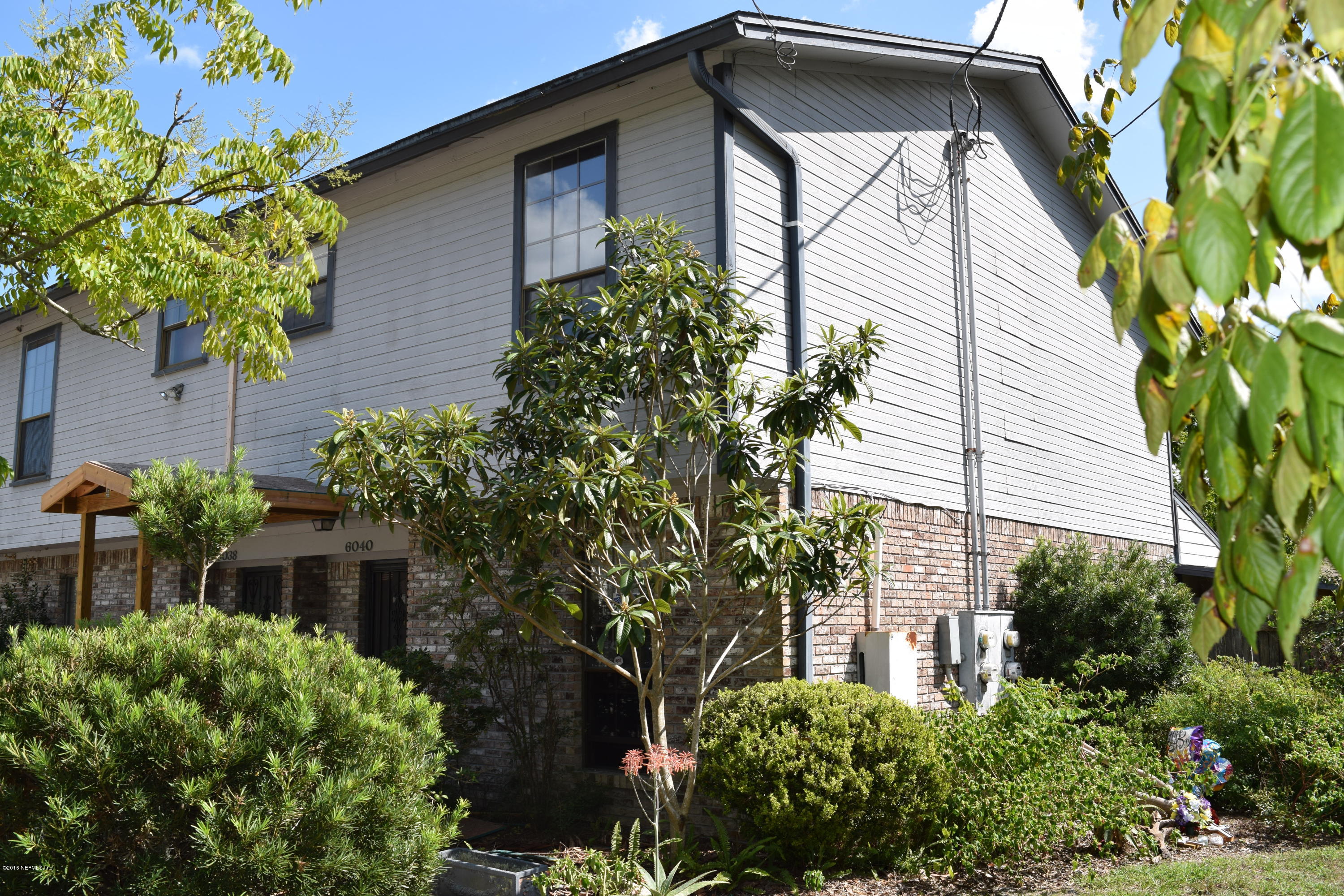 6040 Duclay Road Jacksonville, FL 32244 - Photo 1 of 7 End Unit View