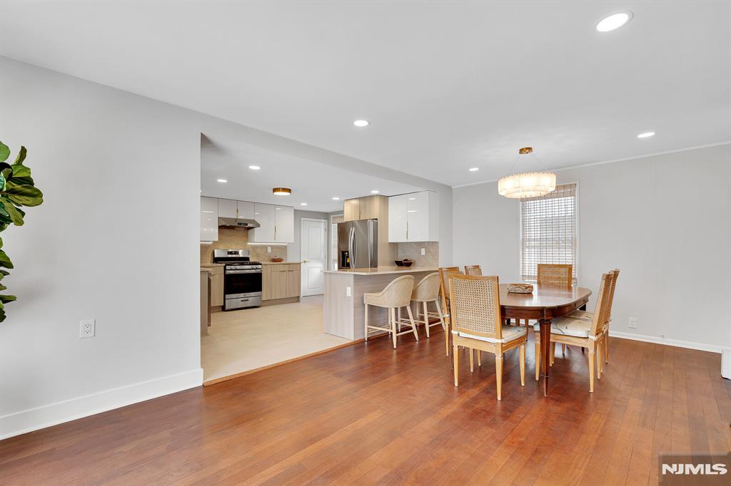 25 Riverview Avenue Rutherford, NJ 07070 - Photo 14 of 50
