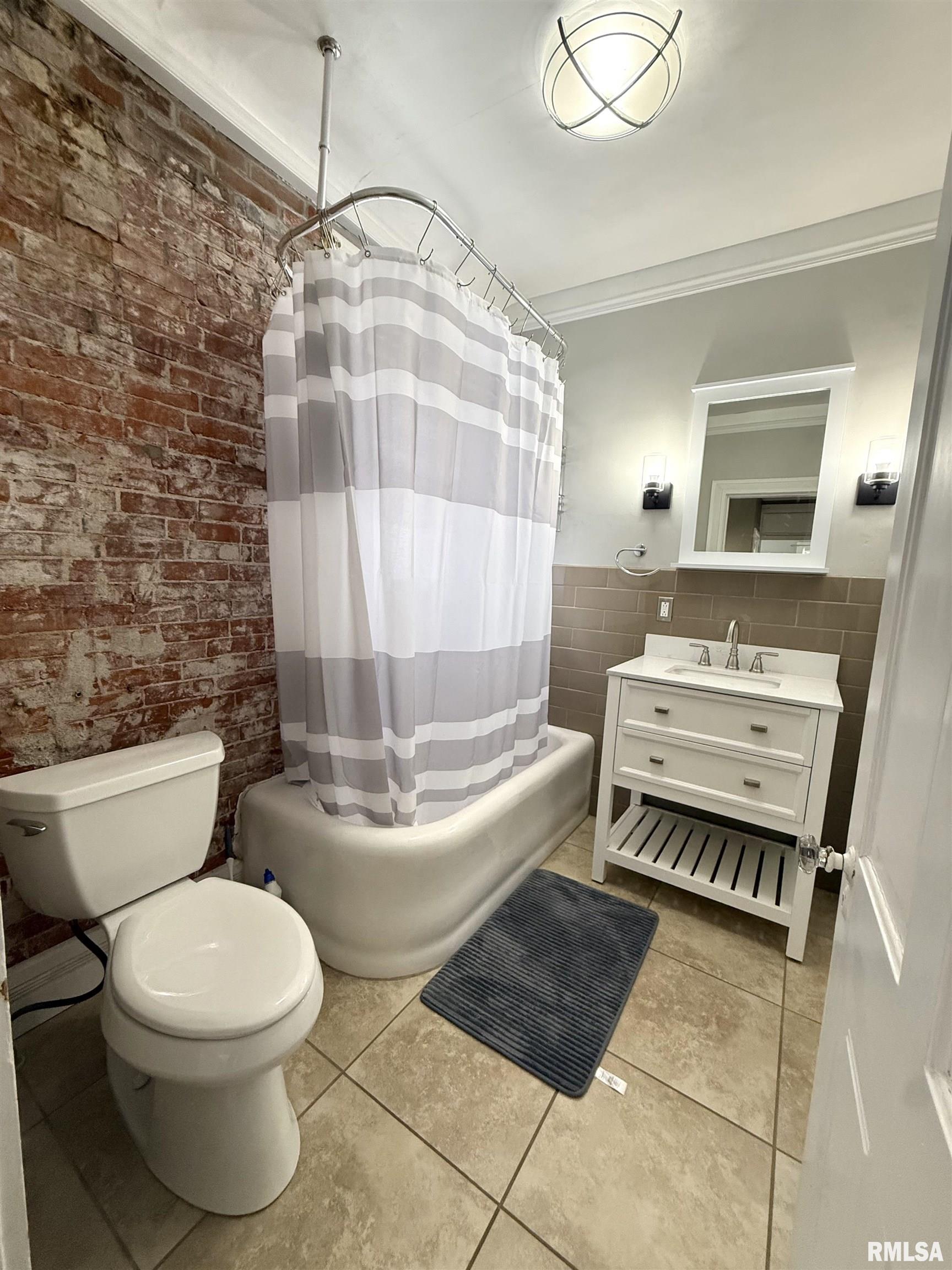 1329 Spring Street Quincy, IL 62301 - Photo 18 of 33