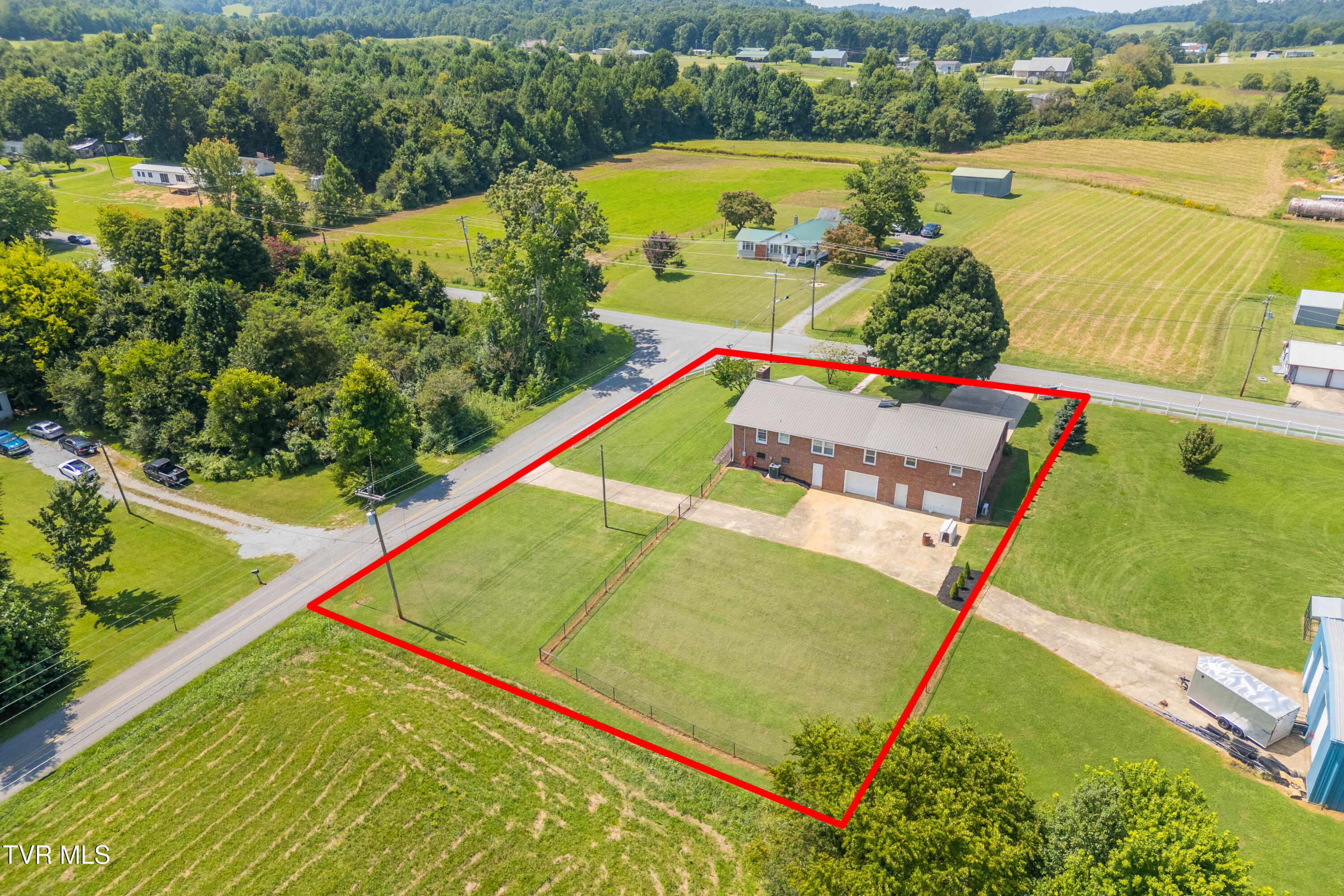 166 Cassi Road Chuckey, TN 37641 - Photo 31 of 38 DJI_0301-HDR-Edit