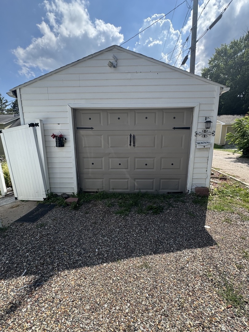 2114 Telegraph Road Davenport, IA 52804 - Photo 17 of 19