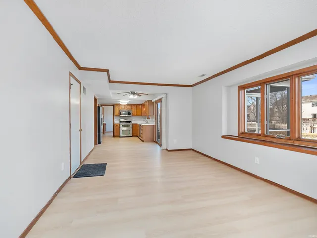 $329,900 | 2306 Bluewater Trail, Fort Wayne, IN 46804