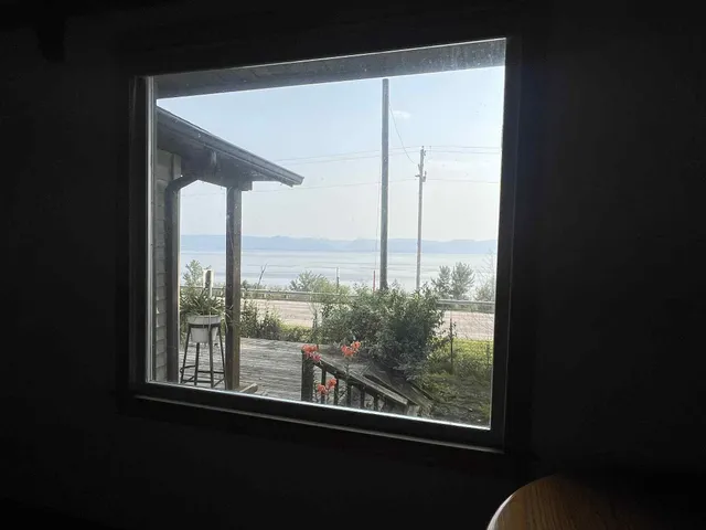 $200,000 | 14734 Highway 35, Ferryville, WI 54628