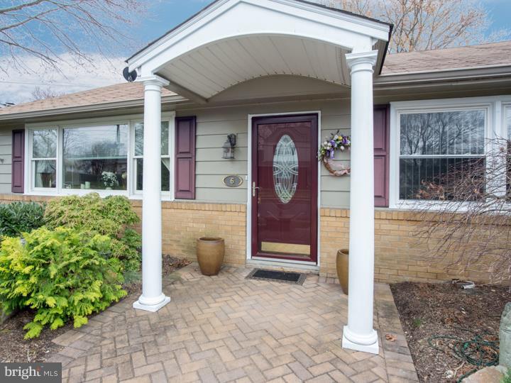 6 Cold Spring Road Trenton, NJ 08619 - Photo 2 of 23