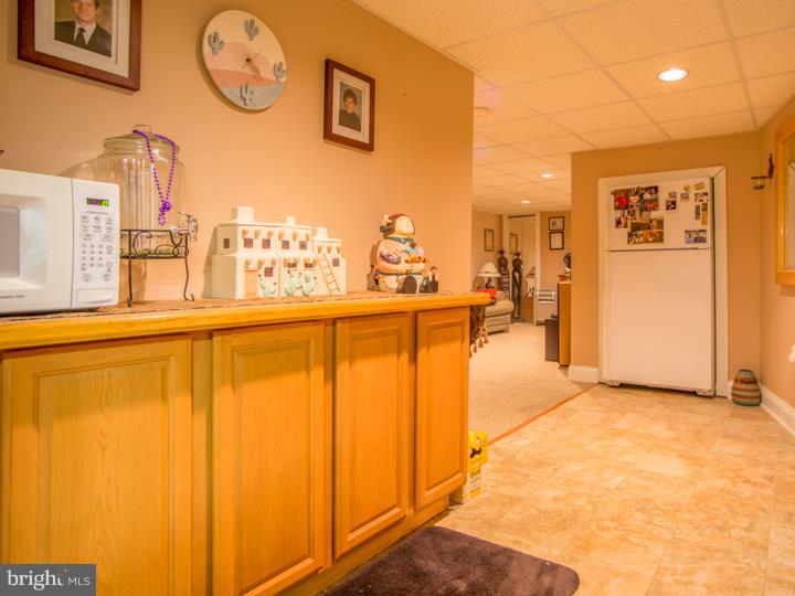 6 Cold Spring Road Trenton, NJ 08619 - Photo 10 of 23