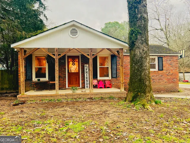 $179,000 | 722 Floyd Springs Road Northeast, Armuchee, GA 30105