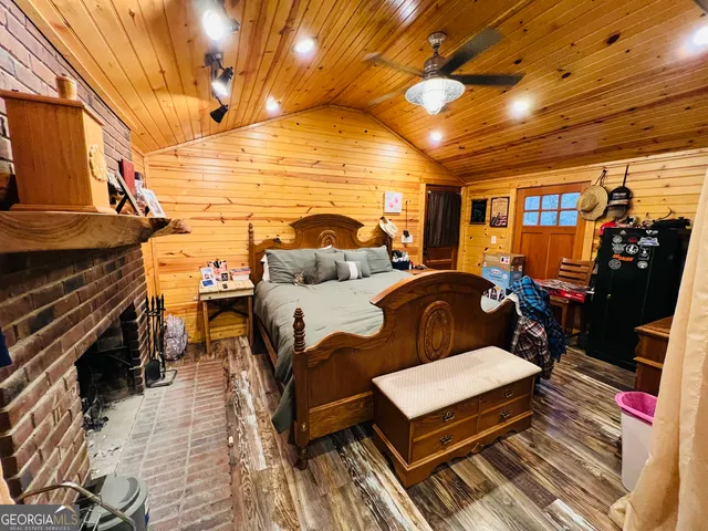 $179,000 | 722 Floyd Springs Road Northeast, Armuchee, GA 30105