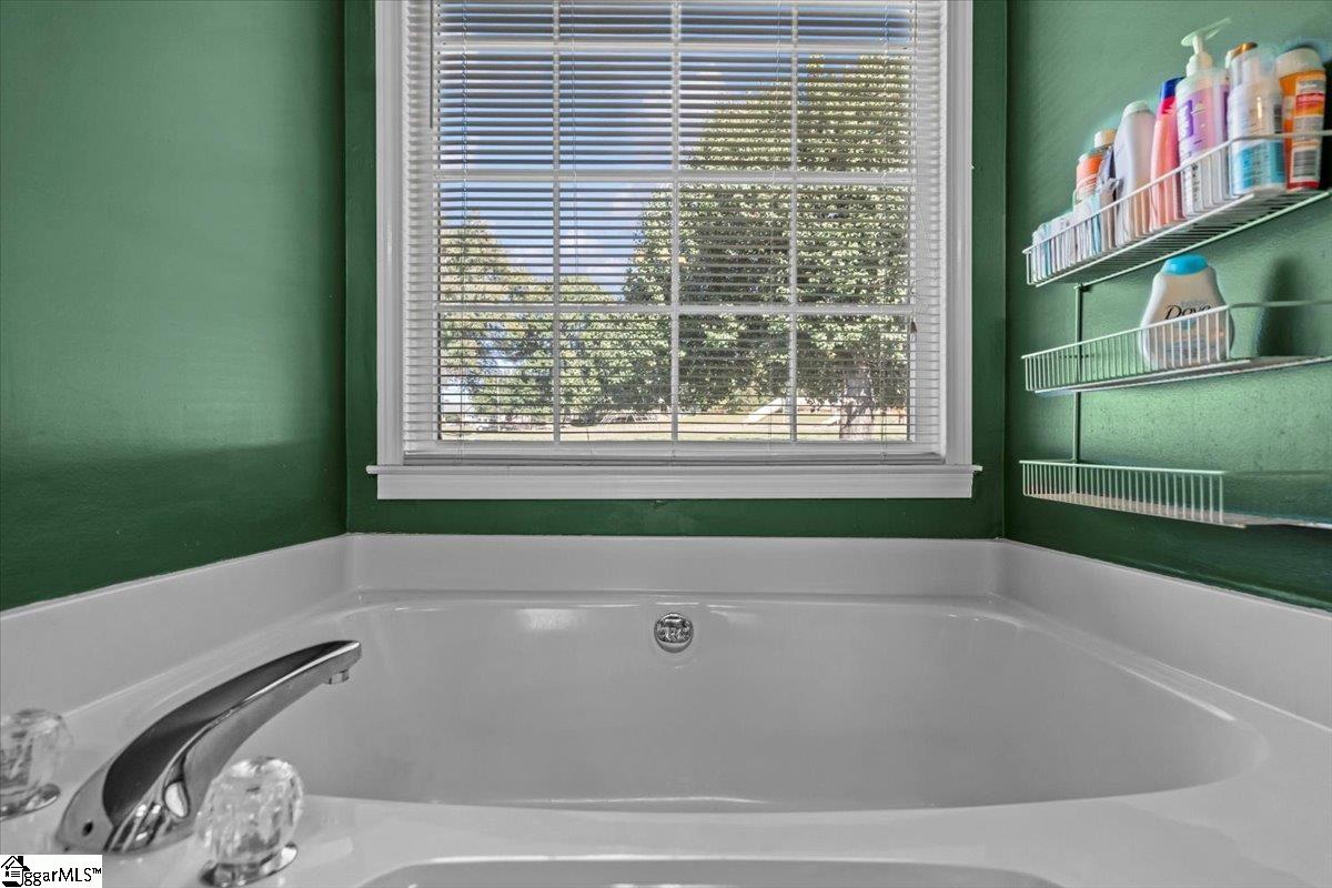 102 Spring Meadow Road Simpsonville, SC 29680 - Photo 14 of 21