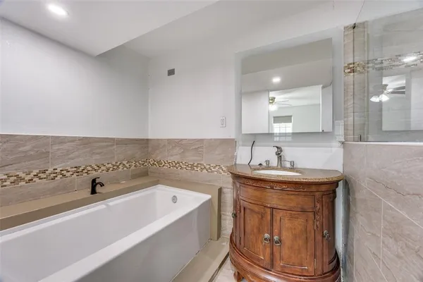 $245,000 | 17 MacArthur Drive, Denison, TX 75020