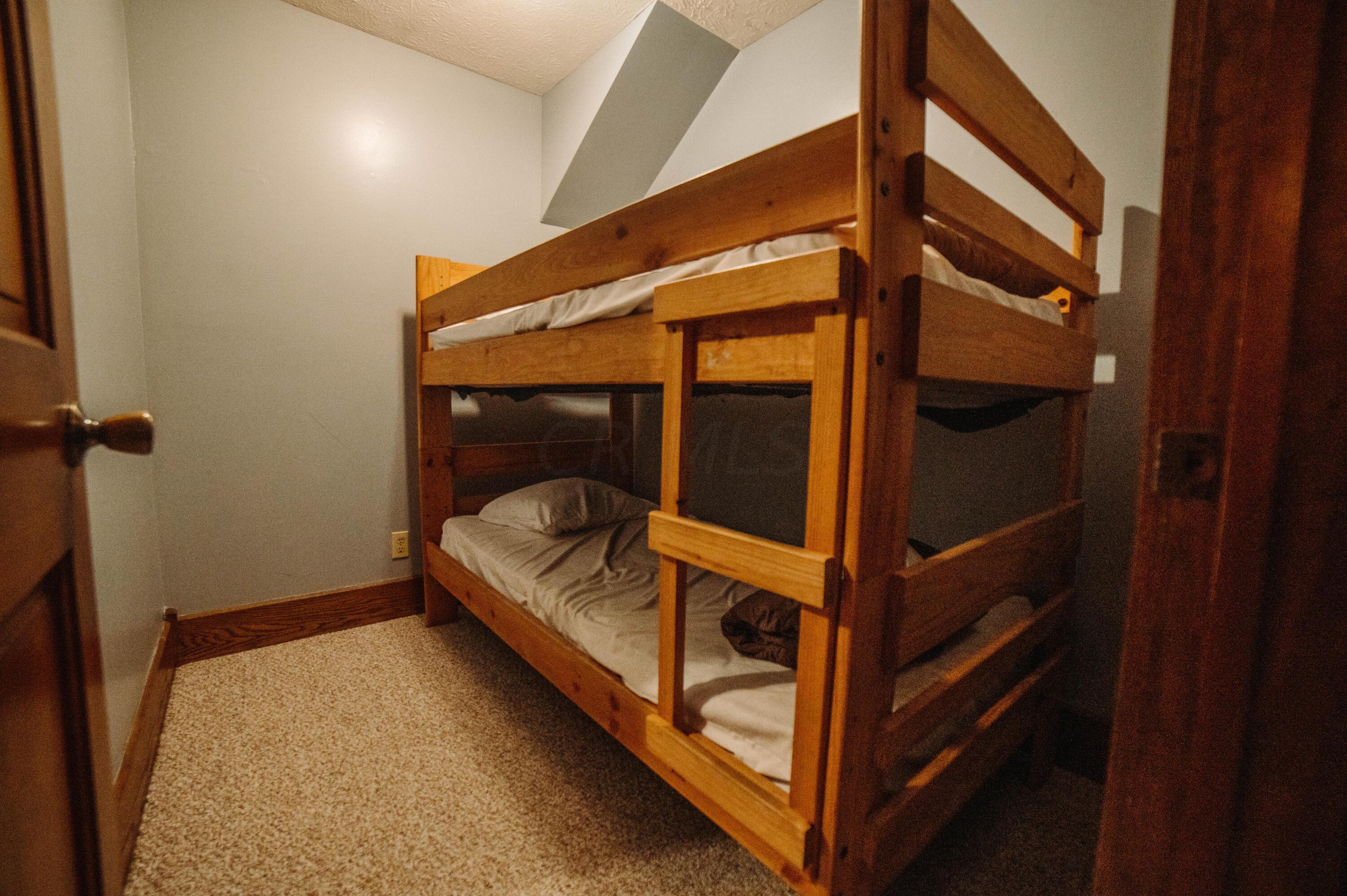 64046 Bethel Road Creola, OH 45622 - Photo 35 of 77 Liberty Lodge ©Stephanie West Photograph