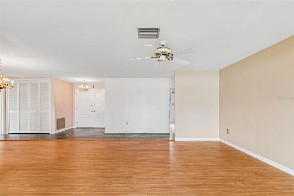 14363 Neptune Road Seminole, FL 33776 - Photo 14 of 65