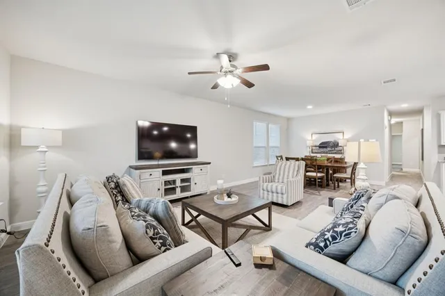 $360,000 | 262 Lunayena Road, Rhome, TX 76078